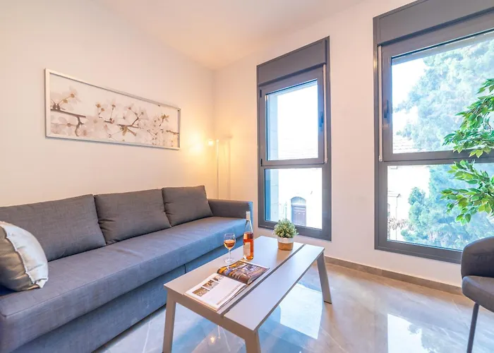 Superior One-Bedroom Apartment